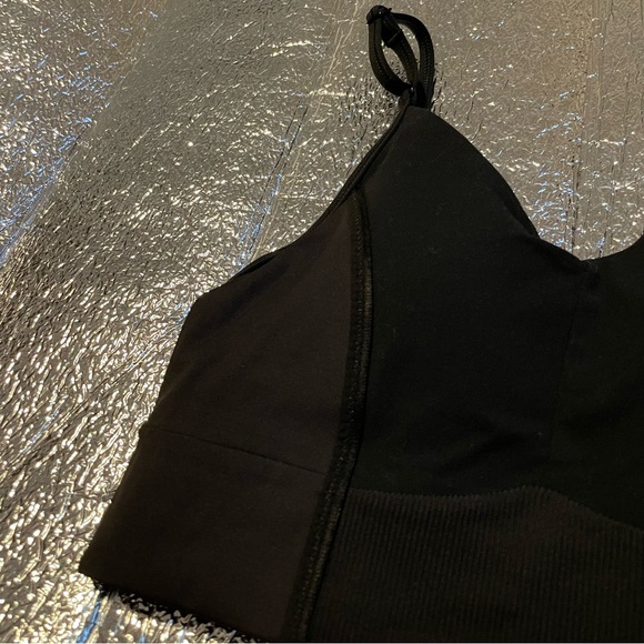 New Nike Indy Sports Bra - Picture 2 of 10